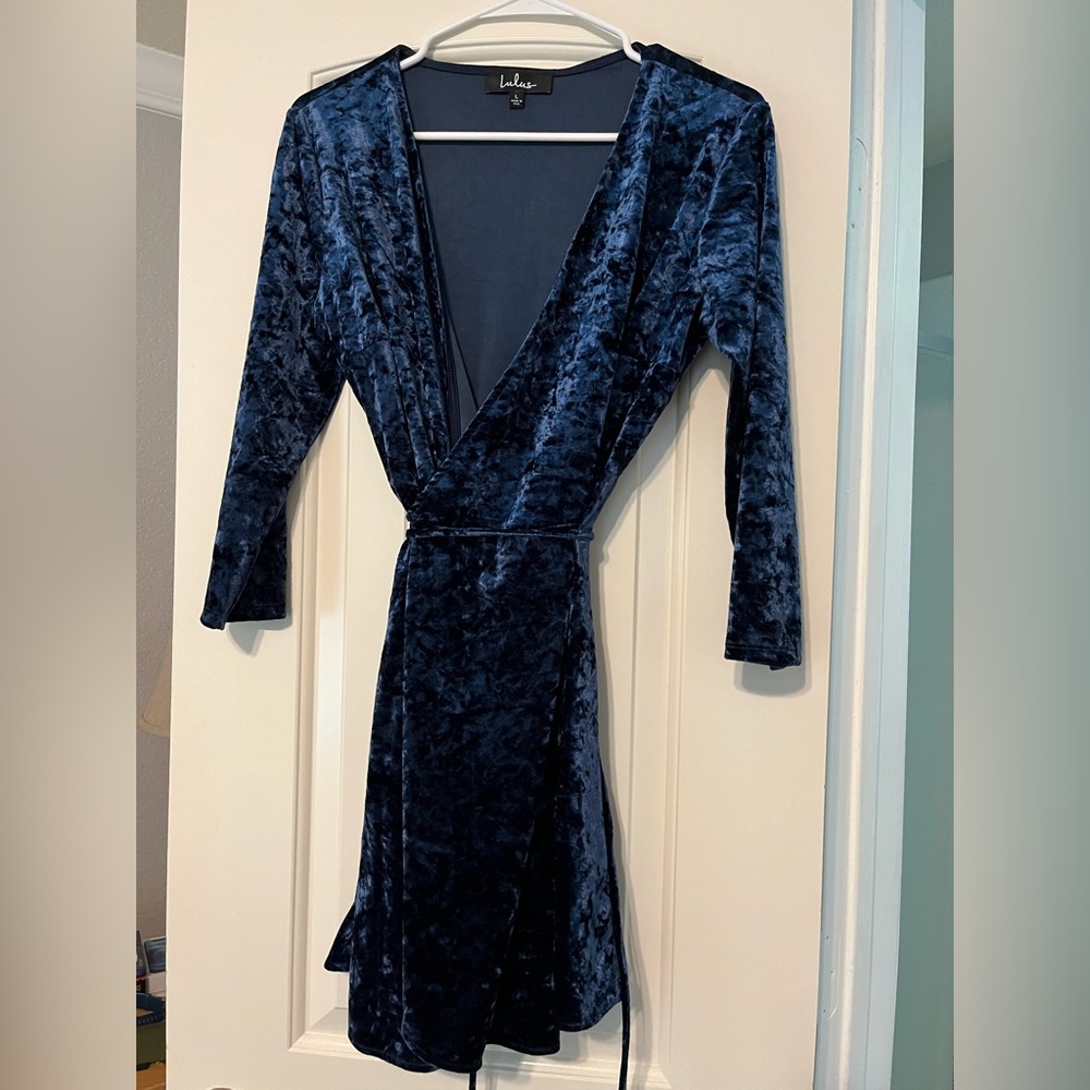 Lulus Blue Large Velvet Wrap Dress 💙
